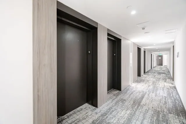 220 Missinnihe Way #1305, Mississauga 4