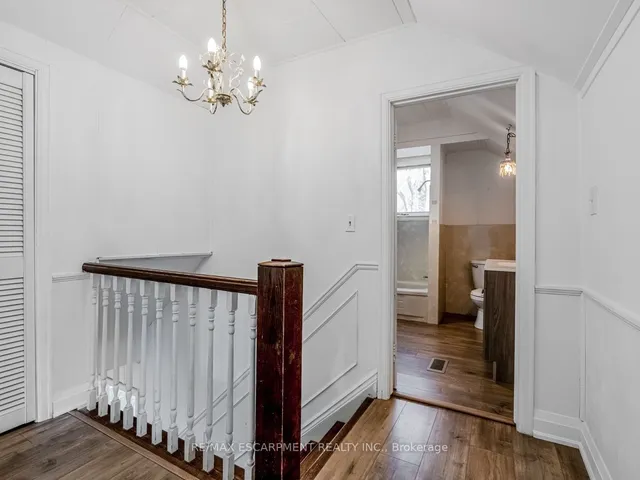 Additional property image - 804 Shadeland Ave