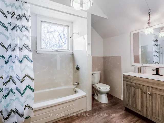 Additional property image - 804 Shadeland Ave