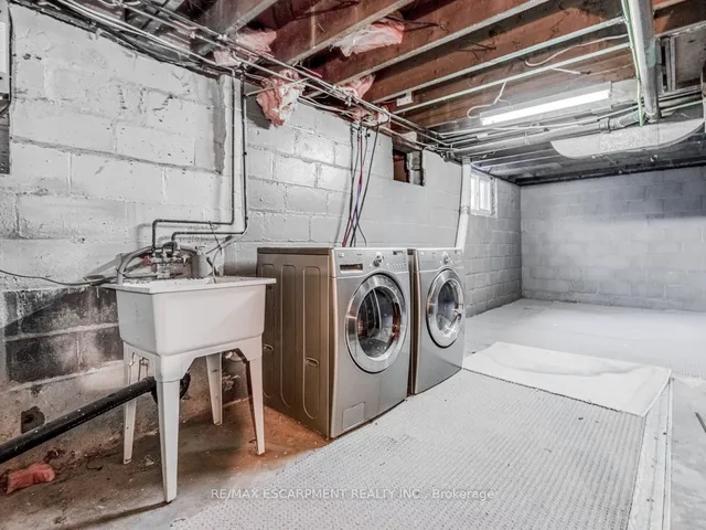 Additional property image - 804 Shadeland Ave