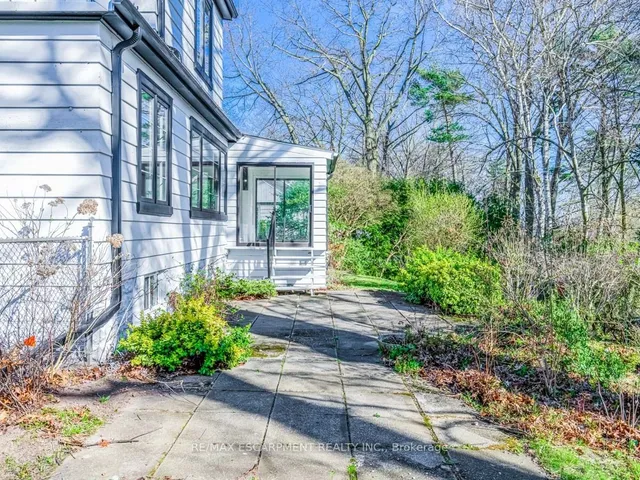 Additional property image - 804 Shadeland Ave