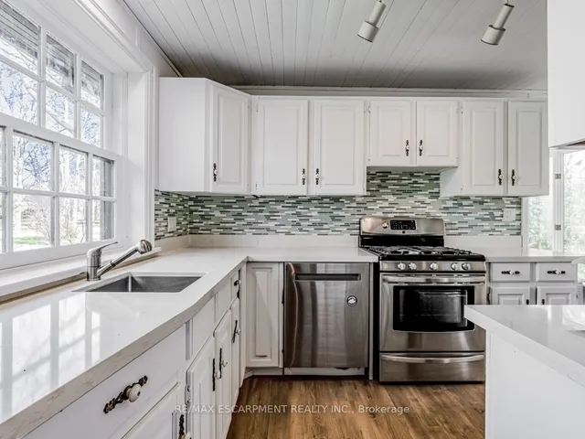 Additional property image - 804 Shadeland Ave