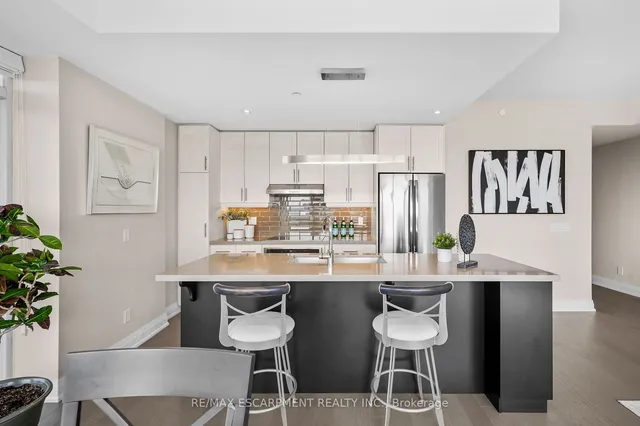 Additional property image - 2025 Maria St Unit 1508