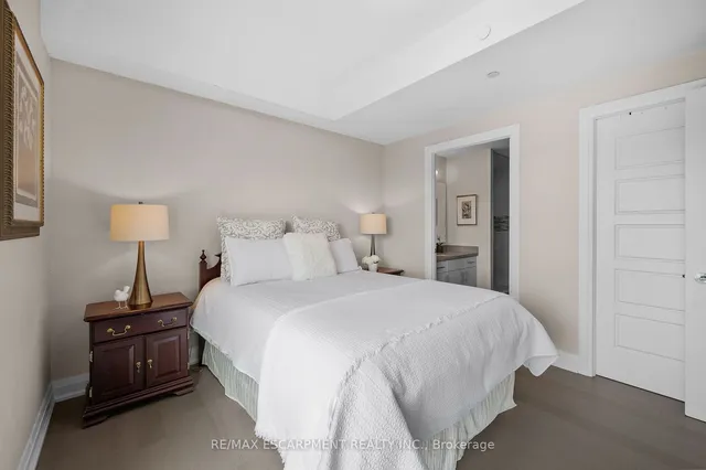 Additional property image - 2025 Maria St Unit 1508