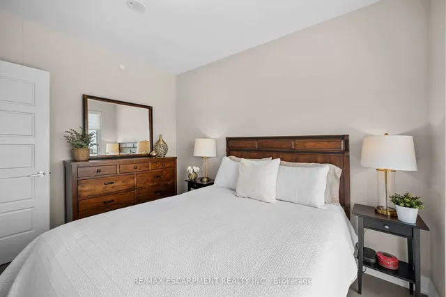 Additional property image - 2025 Maria St Unit 1508