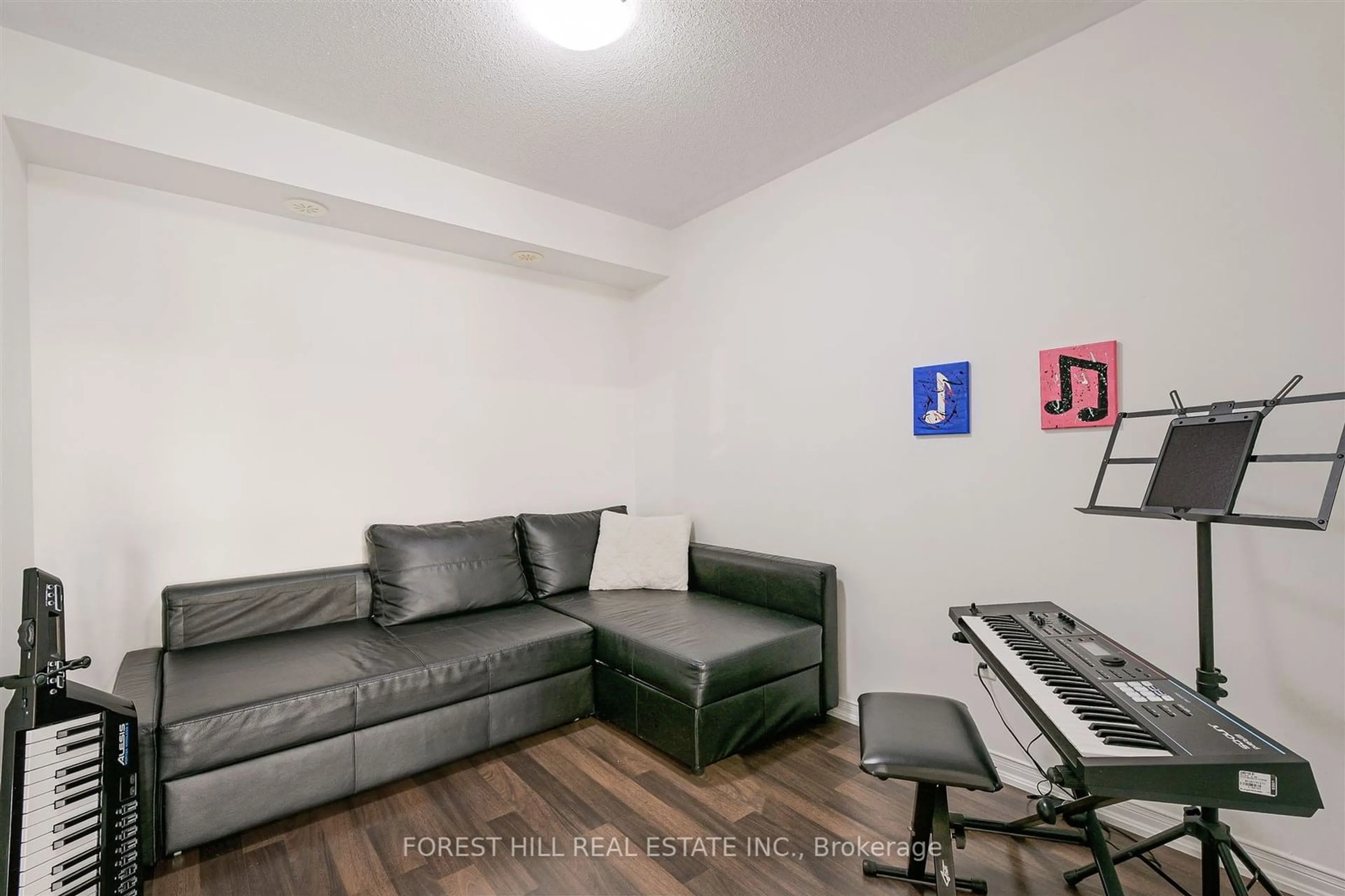 A pic of a room, unknown floor for 141 Isaac Devins Blvd #6, Toronto Ontario M9M 0C4