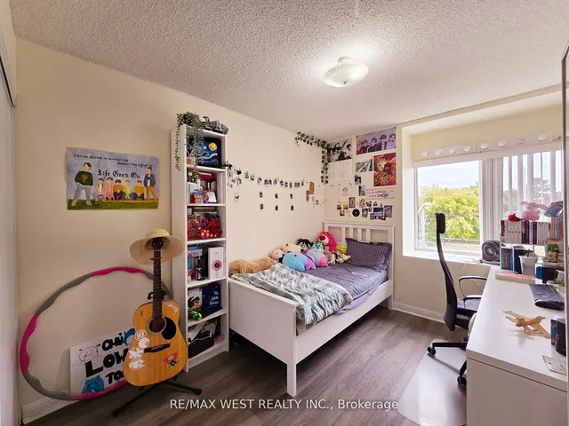 Additional property image - 3025 Finch Ave Unit 2035