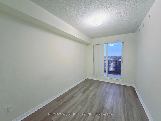 Additional property image - 3025 Finch Ave Unit 2035