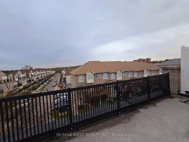 Additional property image - 3025 Finch Ave Unit 2035