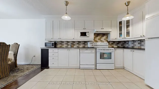 Additional property image - 40 Panorama Crt Unit 106