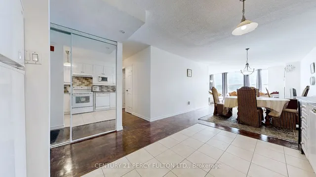 Additional property image - 40 Panorama Crt Unit 106