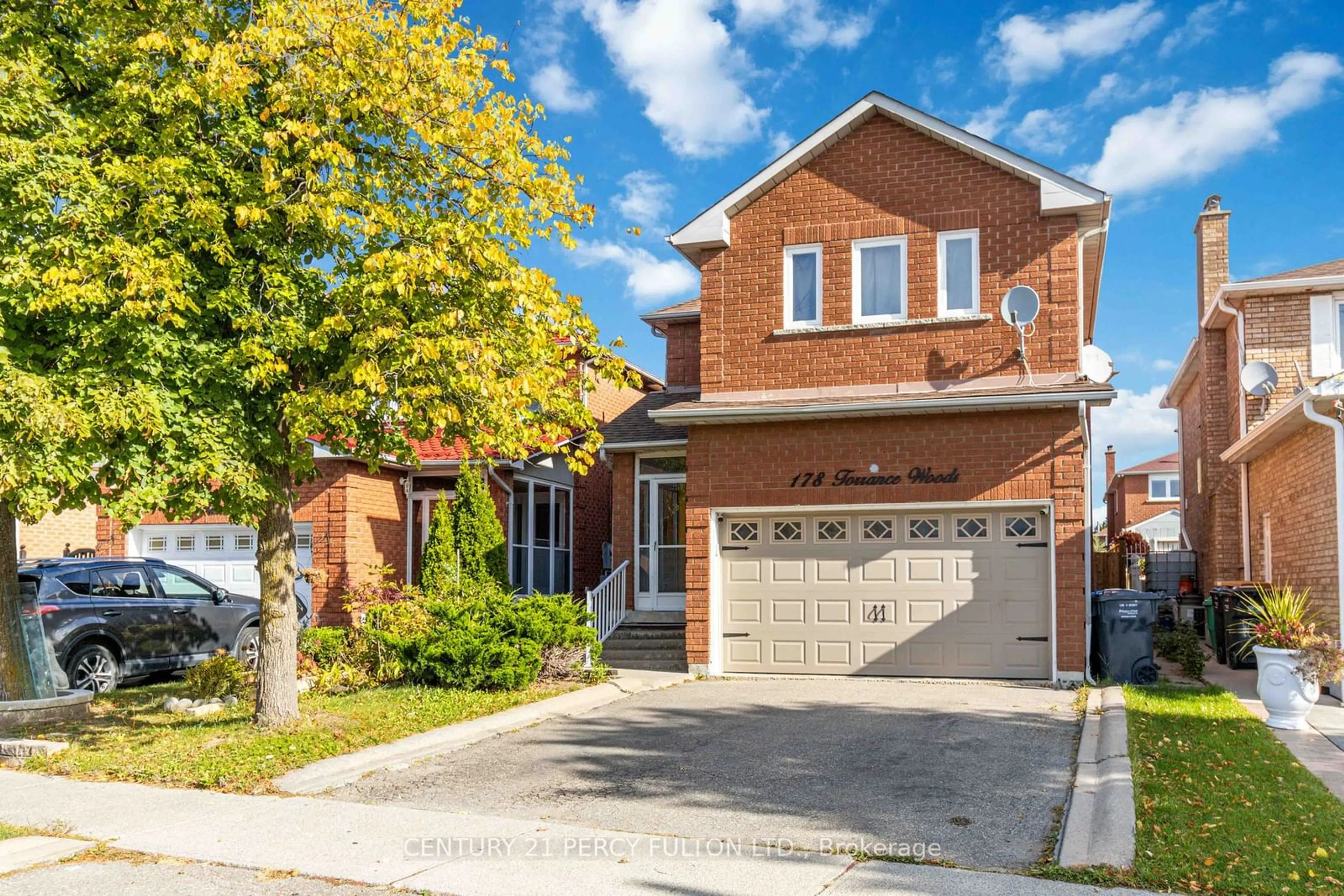 Home with brick exterior material for 178 Torrance Wood, Brampton Ontario L6Y 4K1