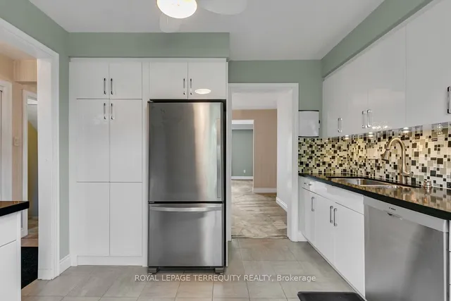Additional property image - 705 Burnhamthorpe Rd Unit 77