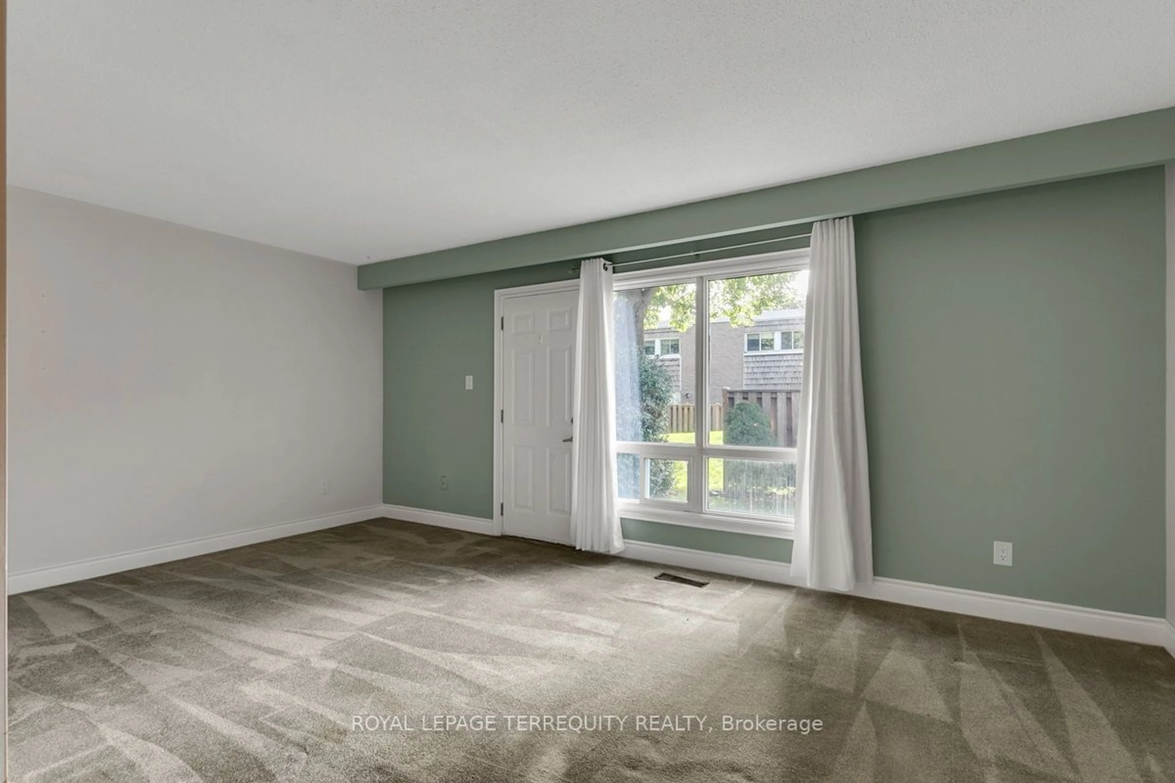 A pic of a room, wood floors for 705 Burnhamthorpe Rd #77, Toronto Ontario M9C 2Z6