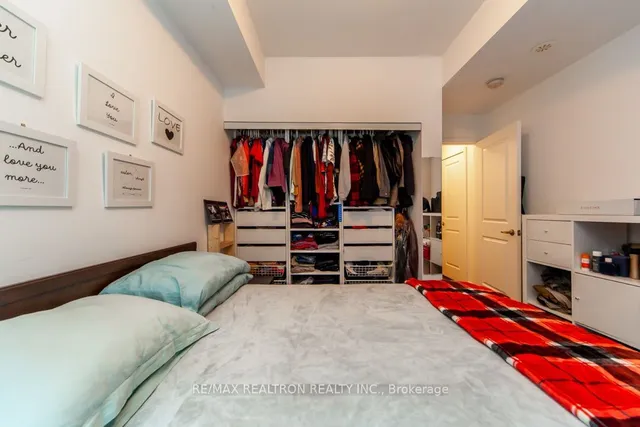 Additional property image - 869 Wilson Ave Unit 36