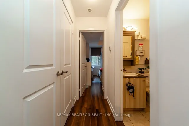 Additional property image - 869 Wilson Ave Unit 36