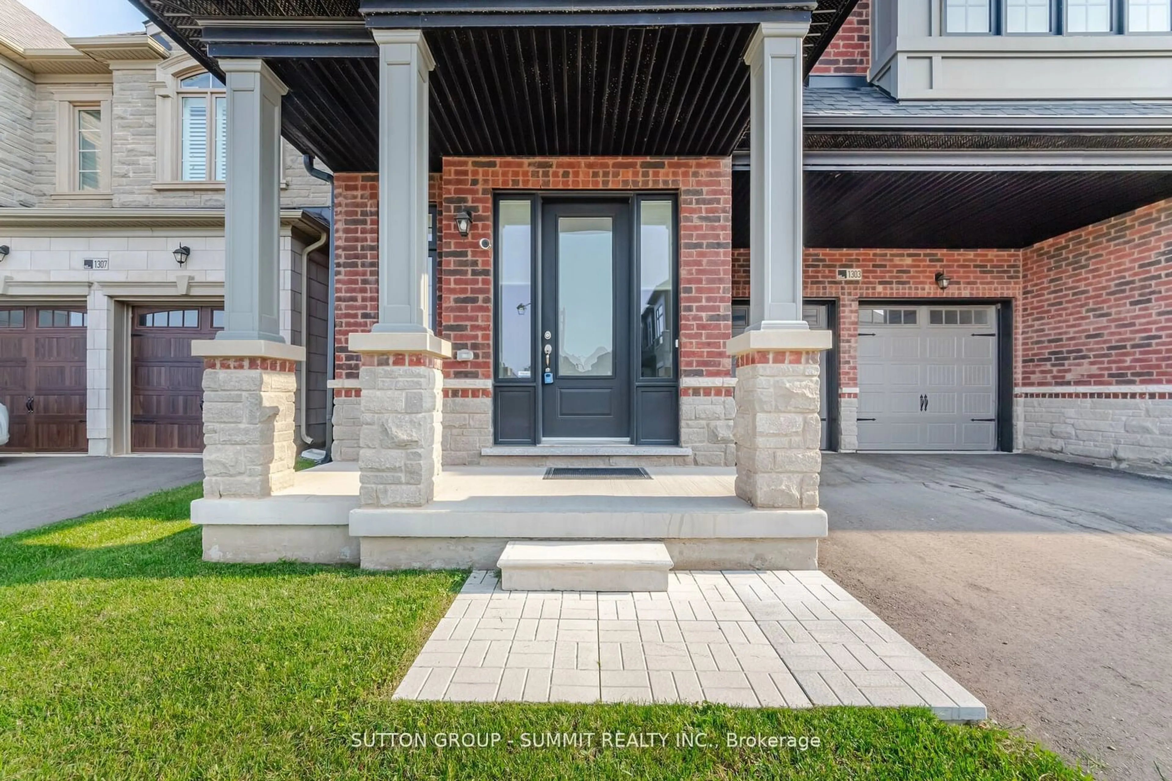 Home with brick exterior material for 1303 Minnow St, Oakville Ontario L6M 5L6