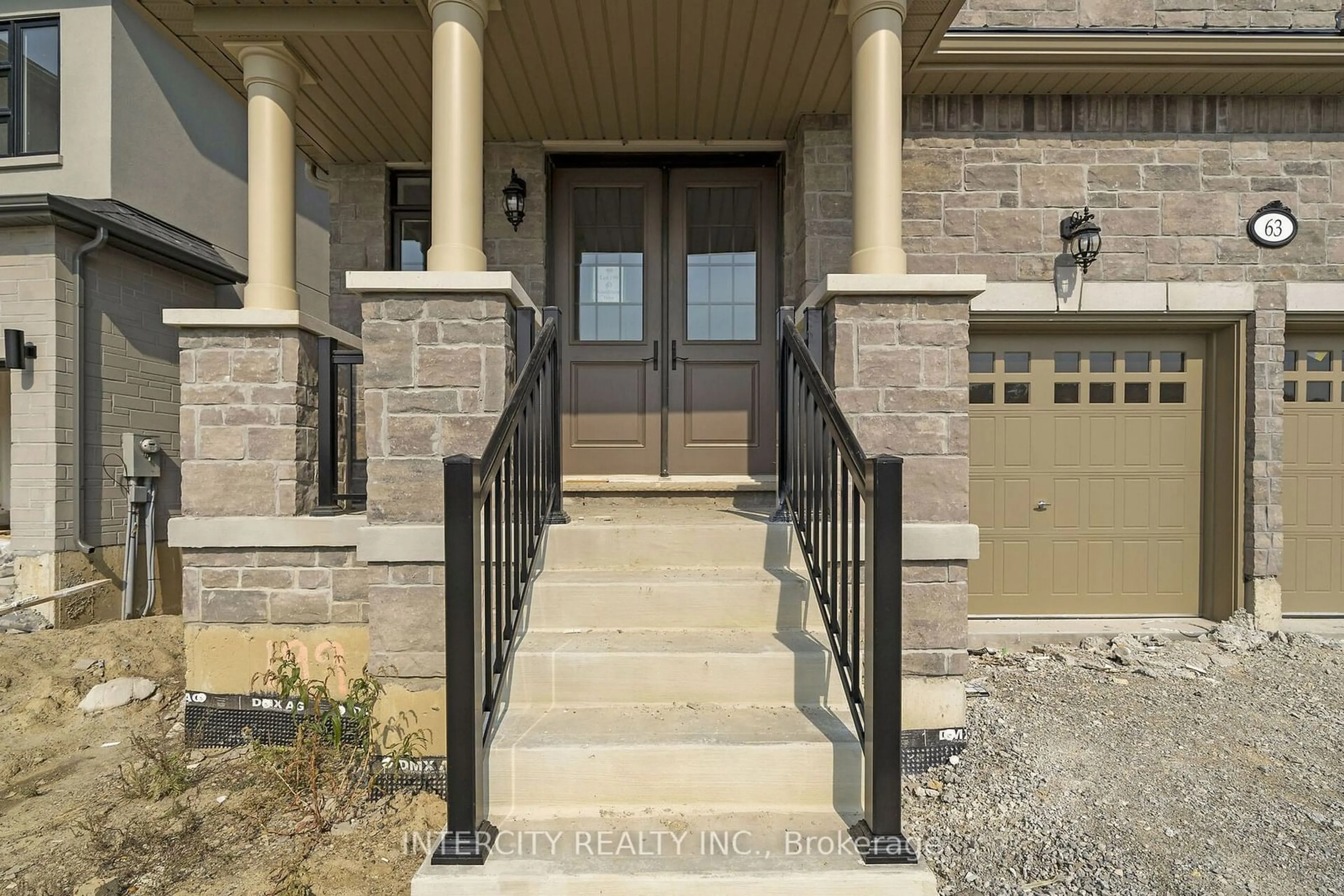 Indoor entryway for 63 Goodview Dr #Lot 199, Brampton Ontario L6R 4G2