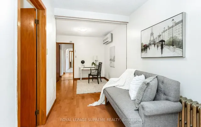 Additional property image - 34 Woodgate Dr