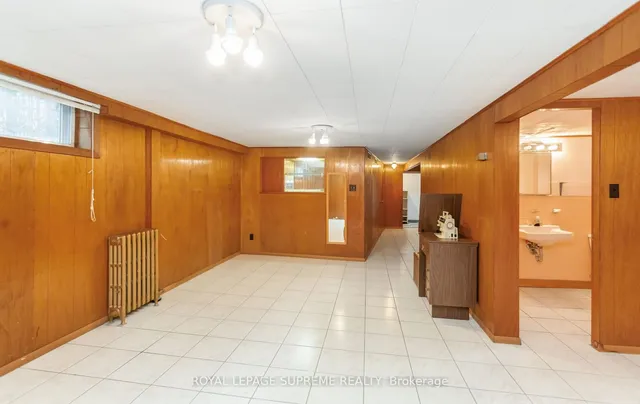 Additional property image - 34 Woodgate Dr