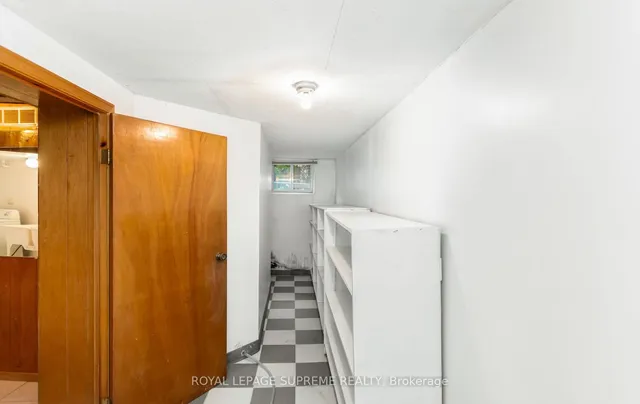 Additional property image - 34 Woodgate Dr