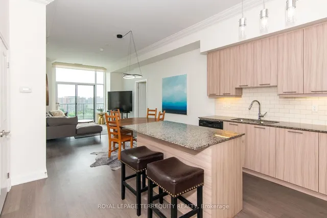 Additional property image - 35 Fontenay Crt Unit 1207