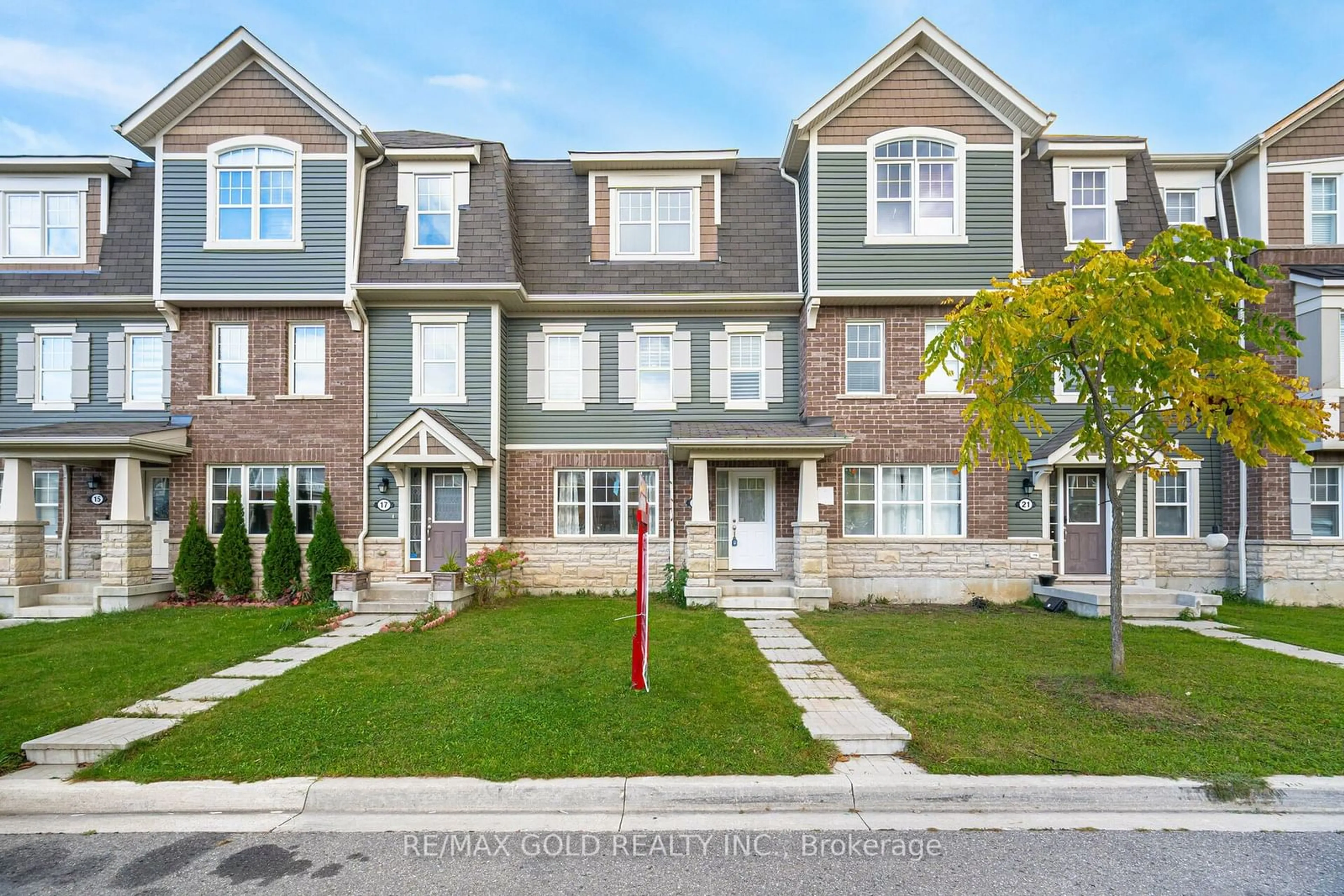 A pic from exterior of the house or condo, the street view for 19 Billiter Rd, Brampton Ontario L7A 4G8