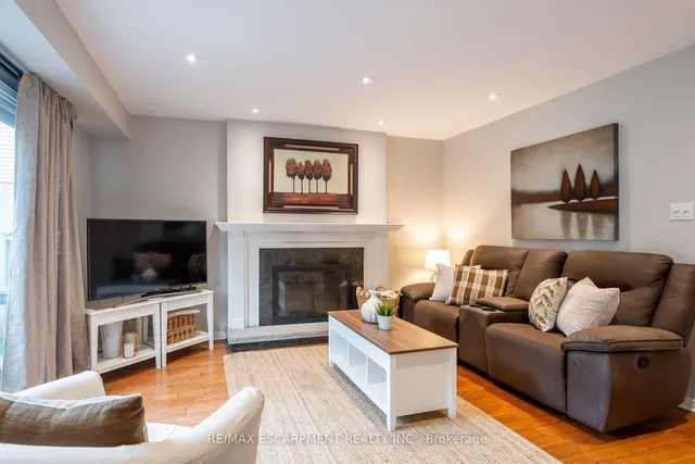 Additional property image - 2083 Edgebank Crt