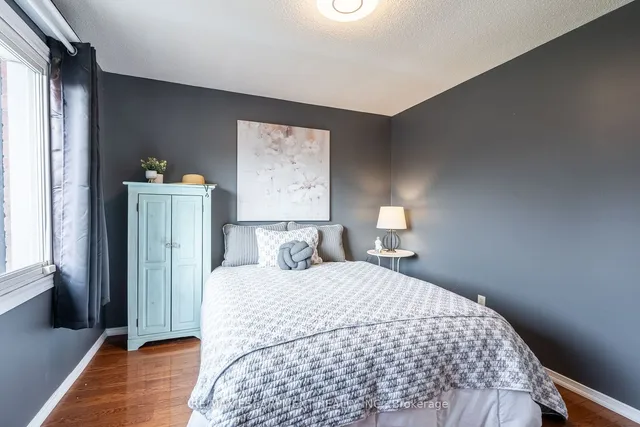 Additional property image - 2083 Edgebank Crt