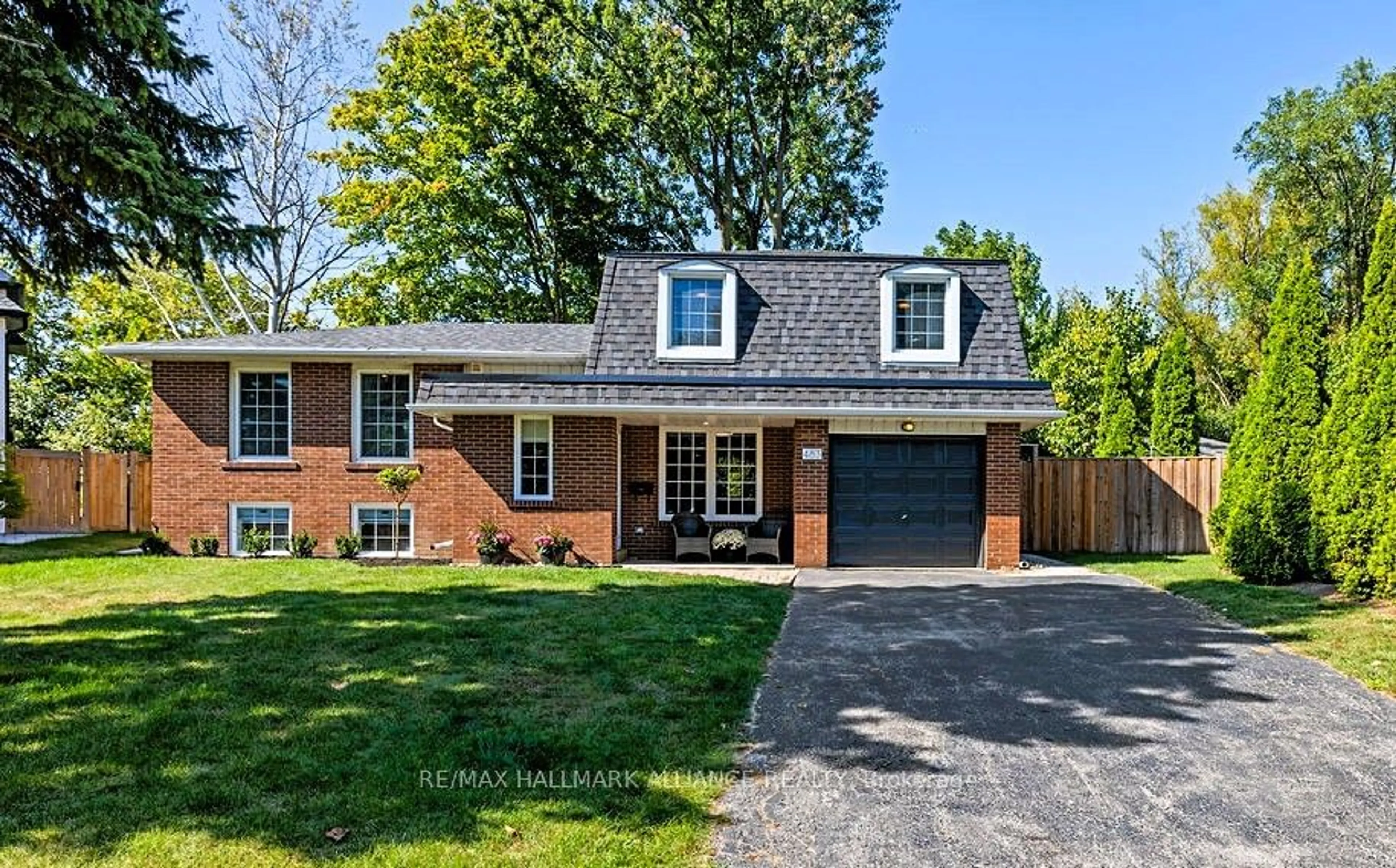 Home with brick exterior material for 483 Caesar Ave, Oakville Ontario L6J 3Z1