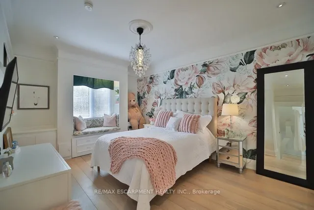 Additional property image - 4028 Millar Cres