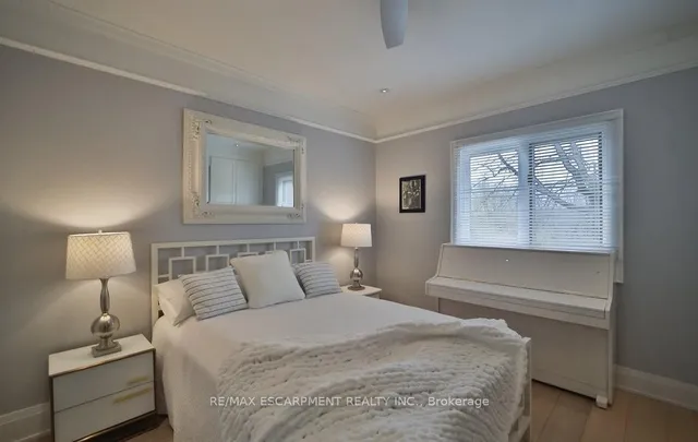 Additional property image - 4028 Millar Cres
