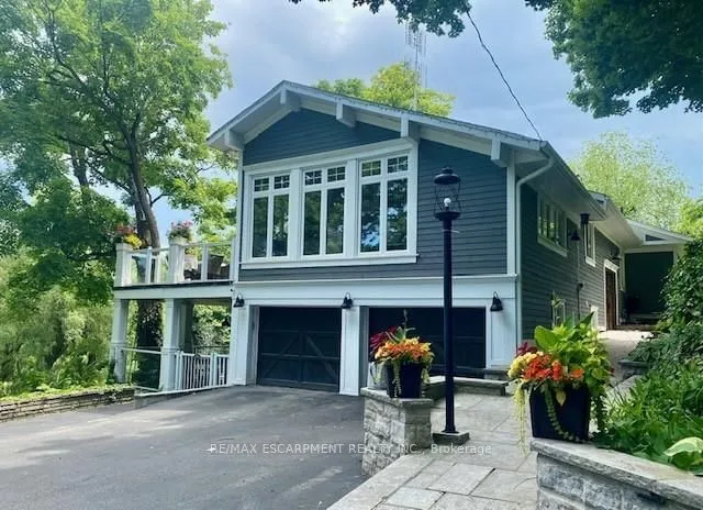 Additional property image - 4028 Millar Cres