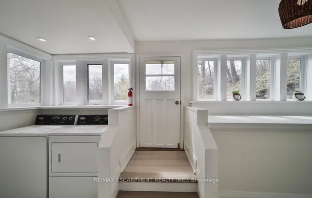 Additional property image - 4028 Millar Cres