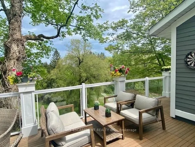 Additional property image - 4028 Millar Cres