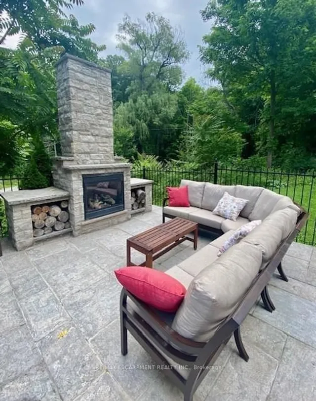 Additional property image - 4028 Millar Cres