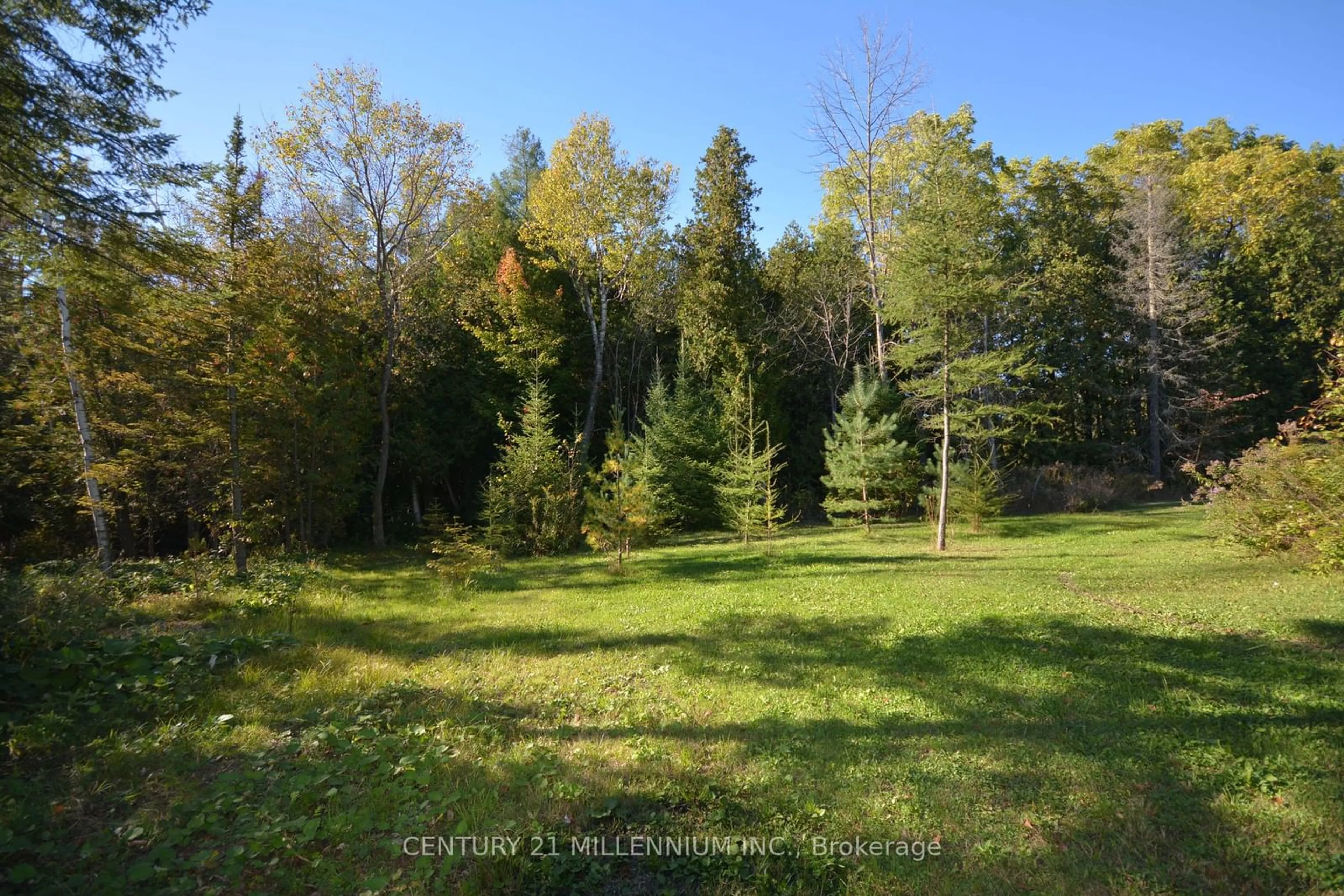 A pic from exterior of the house or condo, the fenced backyard for 12536 Fifth Line, Milton Ontario N0B 2K0