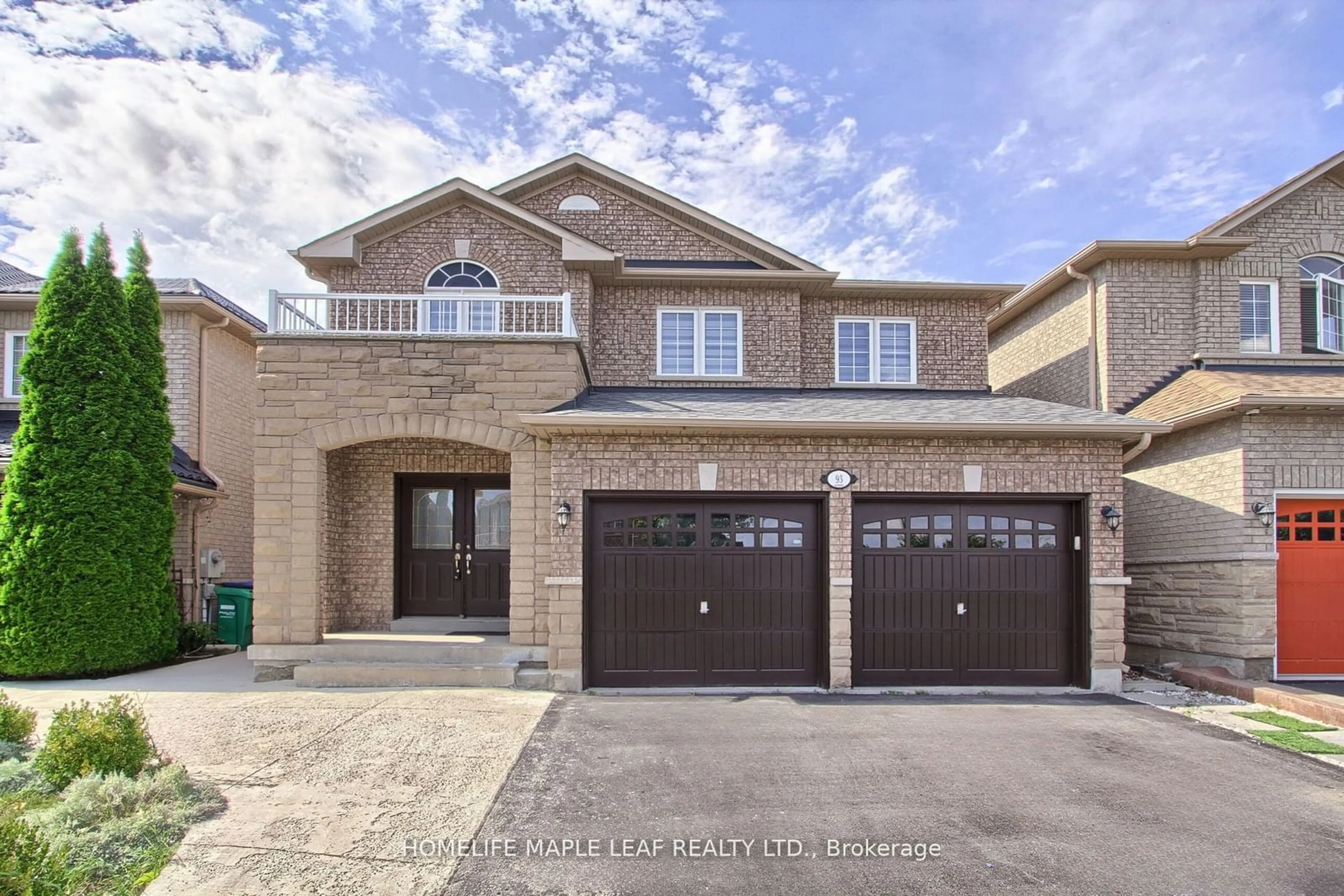 Home with brick exterior material for 93 Echoridge Dr, Brampton Ontario L7A 3L7