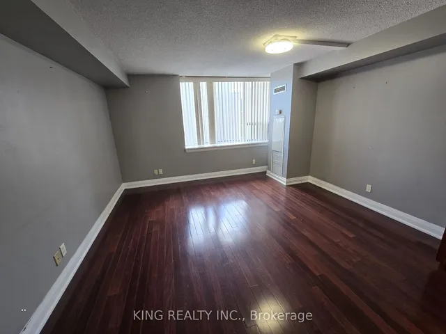 Additional property image - 2737 Keele St Unit 829