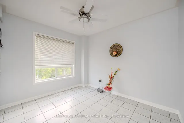 Additional property image - 80 Acorn Pl Unit 211