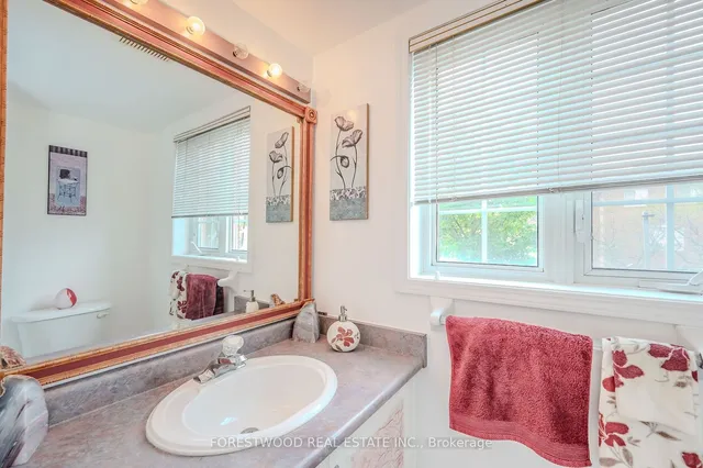 Additional property image - 80 Acorn Pl Unit 211