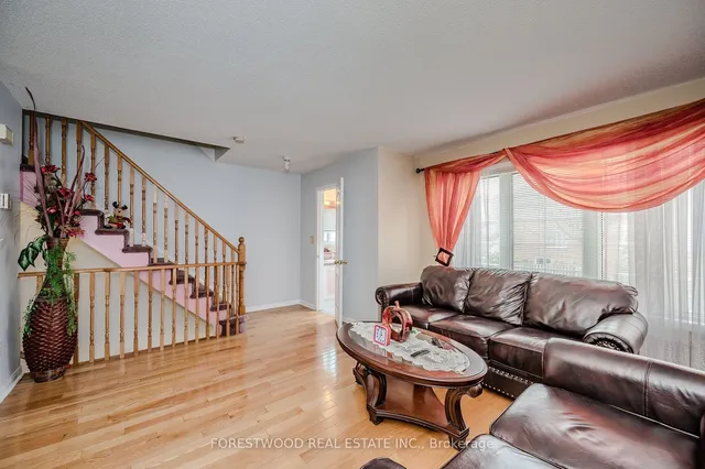Additional property image - 80 Acorn Pl Unit 211