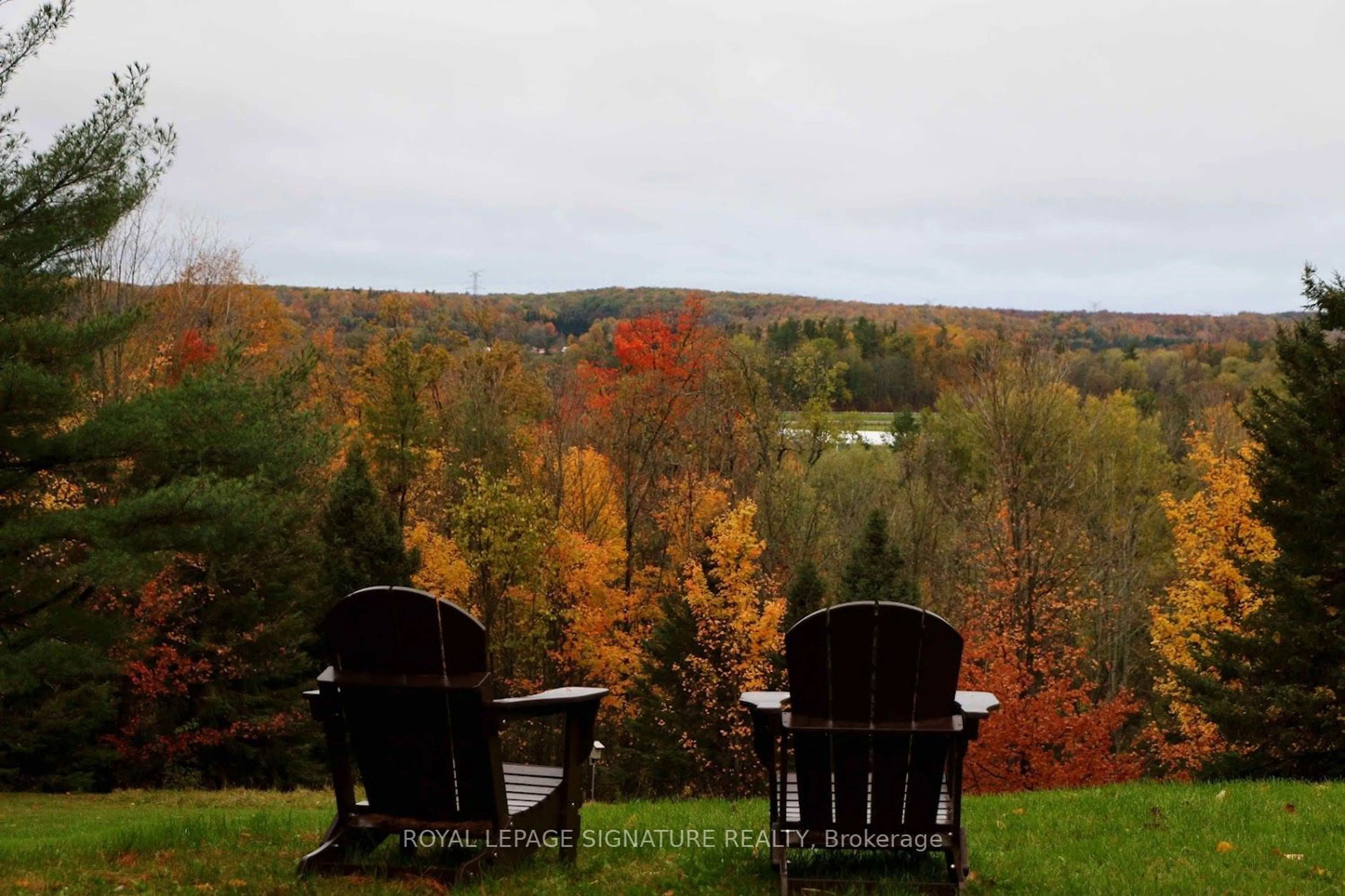 Patio, the fenced backyard for 8268 Canyon Rd, Milton Ontario L0P 1B0