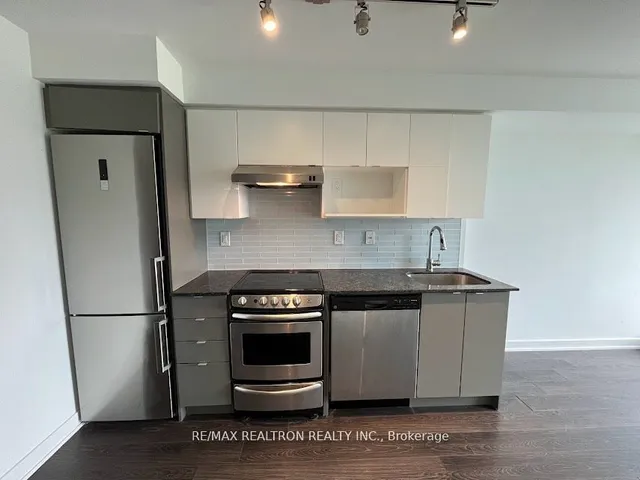 Additional property image - 160 Flemington Rd Unit 307