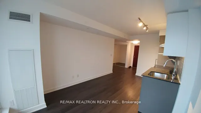 Additional property image - 160 Flemington Rd Unit 307