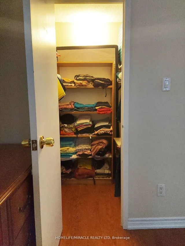 Additional property image - 25 Kensington Rd Unit 409