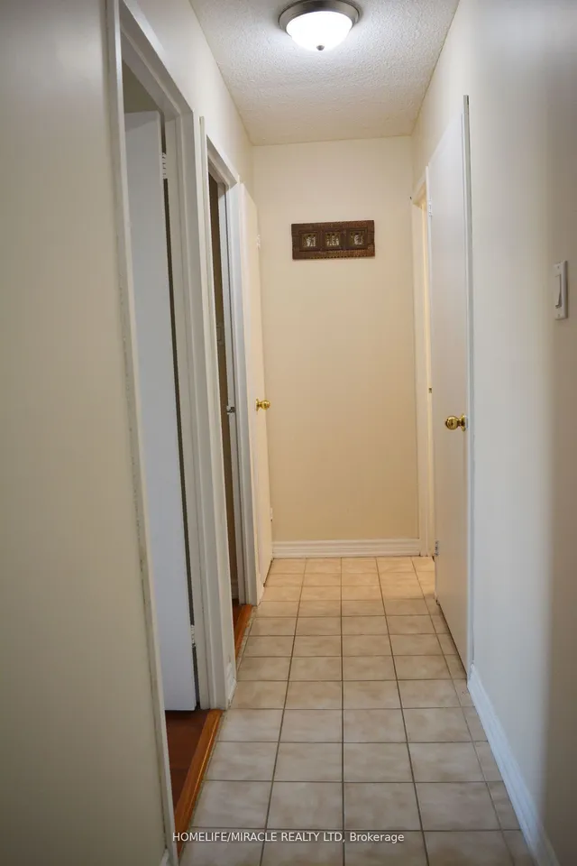 Additional property image - 25 Kensington Rd Unit 409