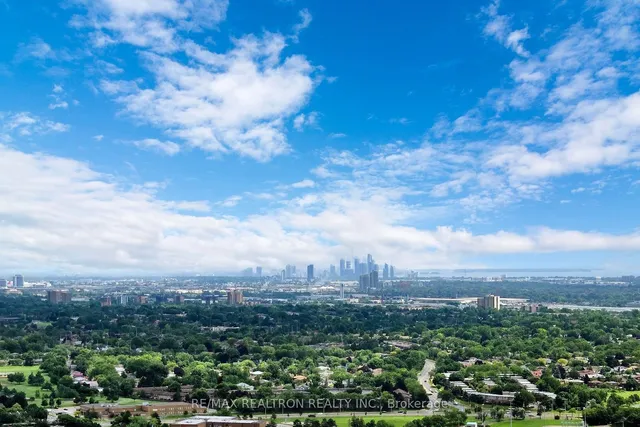 Additional property image - 50 Absolute Ave Unit 3801