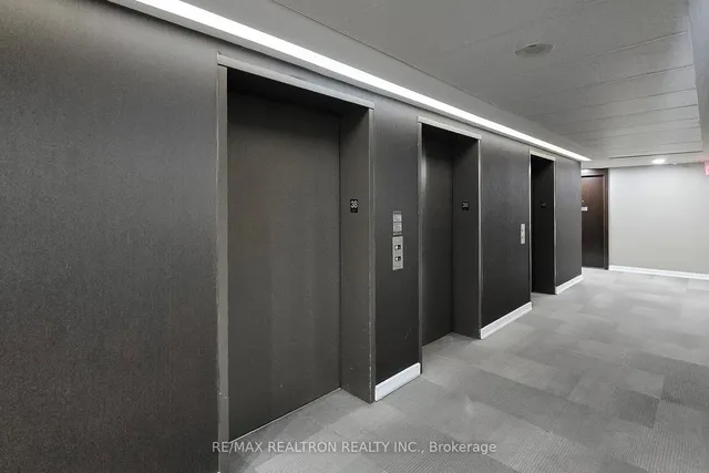Additional property image - 50 Absolute Ave Unit 3801