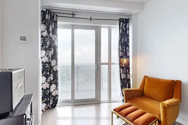 Additional property image - 50 Absolute Ave Unit 3801